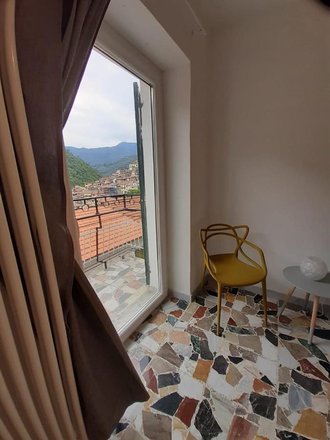 Ferienwohnung L'ortensia Pigna Exterior foto